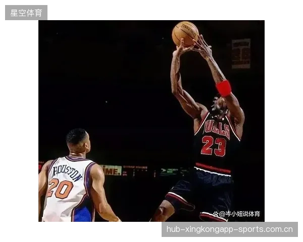 NBA球星投篮姿势离谱却全进,全场笑疯 NBA球星投篮姿势离谱却全进,全场笑疯